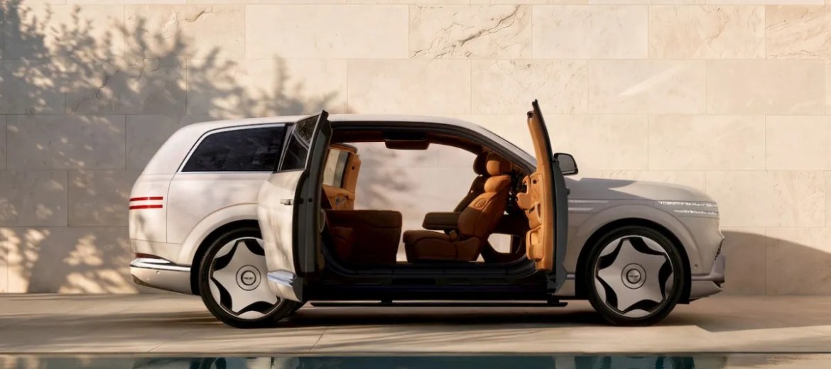 Genesis GV90: флагманский электрический SUV с распашными дверями и холодильником