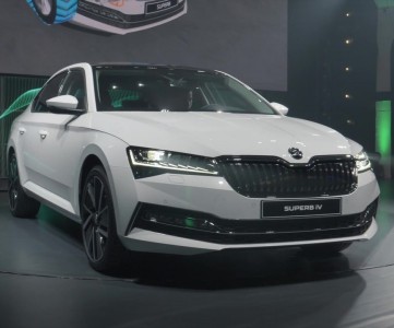 Гибридная версия Skoda Superb iV начинается от 42 000 долларов