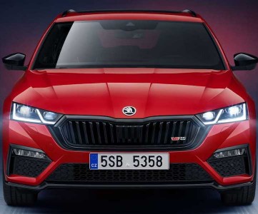 Skoda Octavia RS 2021 года с двигателями TSI и TDI