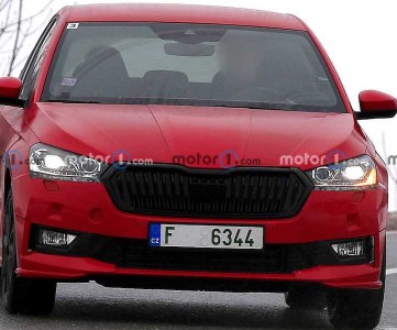 Шпионские снимки Skoda Fabia 2021 года Монте-Карло и Стандарт